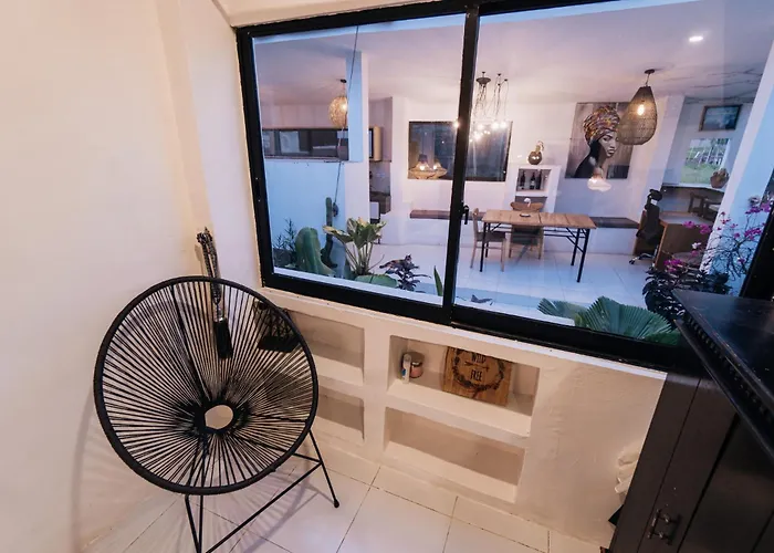 Aps House Pererenan *