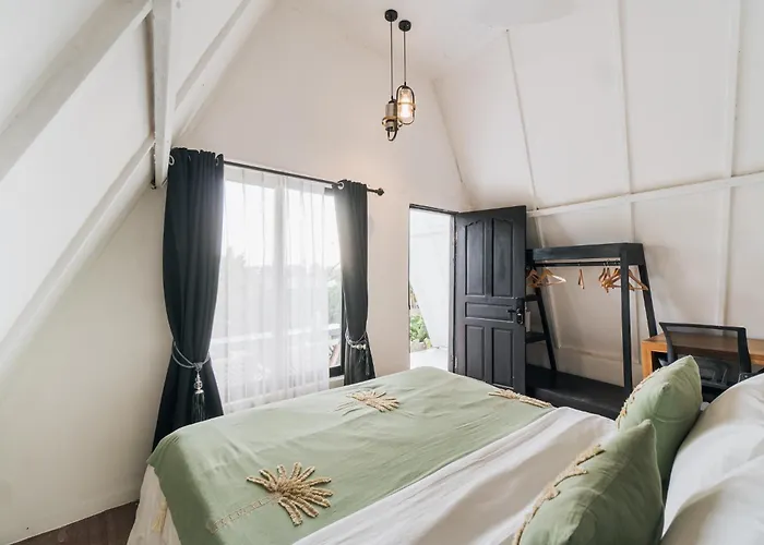 Aps House Pererenan Holiday home