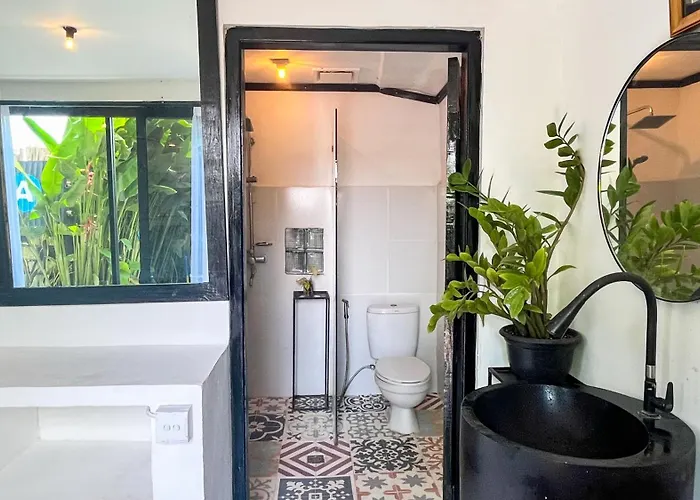 Aps House Pererenan Holiday home